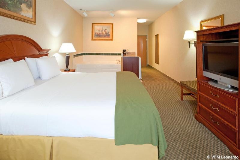 Holiday Inn Express Hotel & Suites Elkhart-South Buitenkant foto